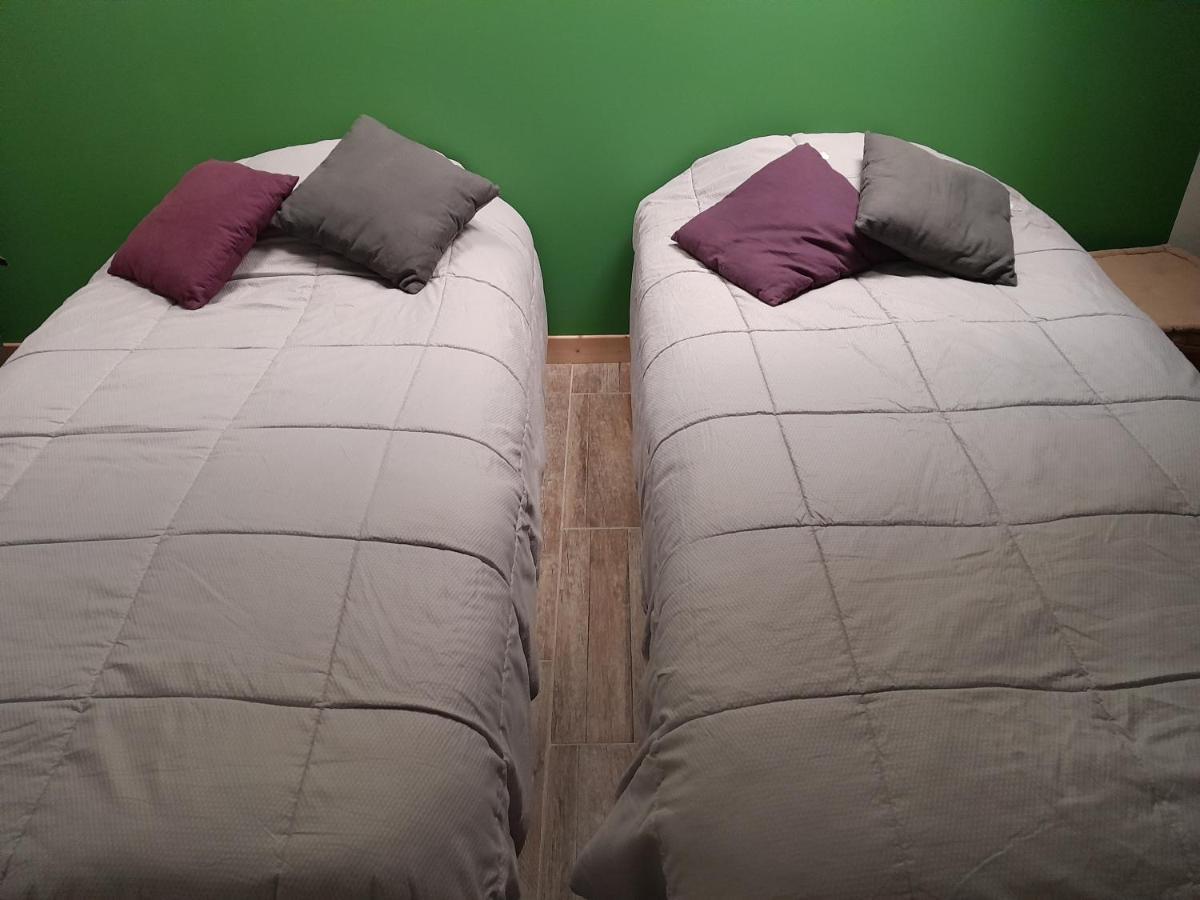 La Pause Sous Le Pin B&B Chambres D'Hotes Capestang Eksteriør bilde